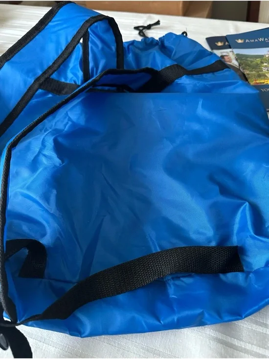 Branded Travel Accessory Set with Blue Nylon Drawstring Back Pack - Picture 4 of 13